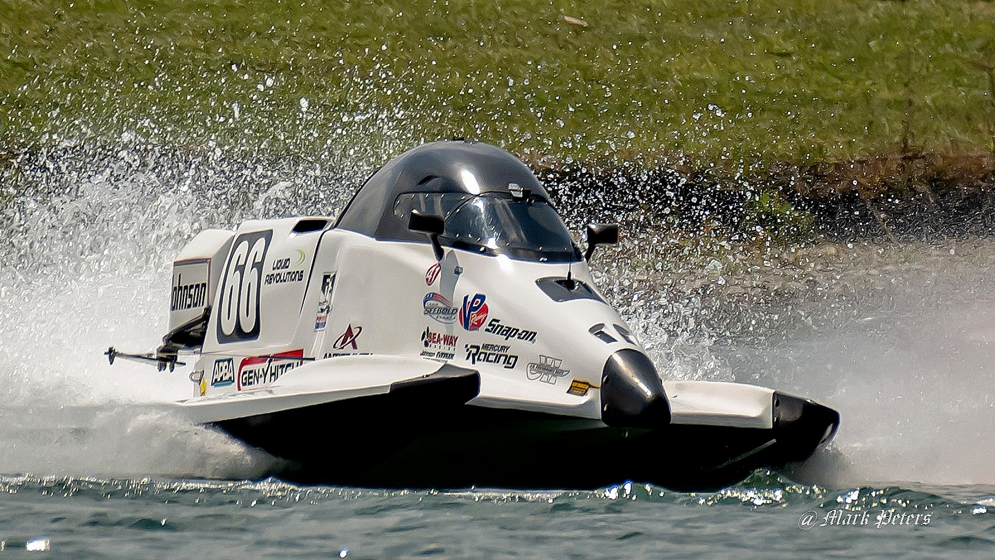 Liquid Revolutions SST-45 / Formula Light Boat
